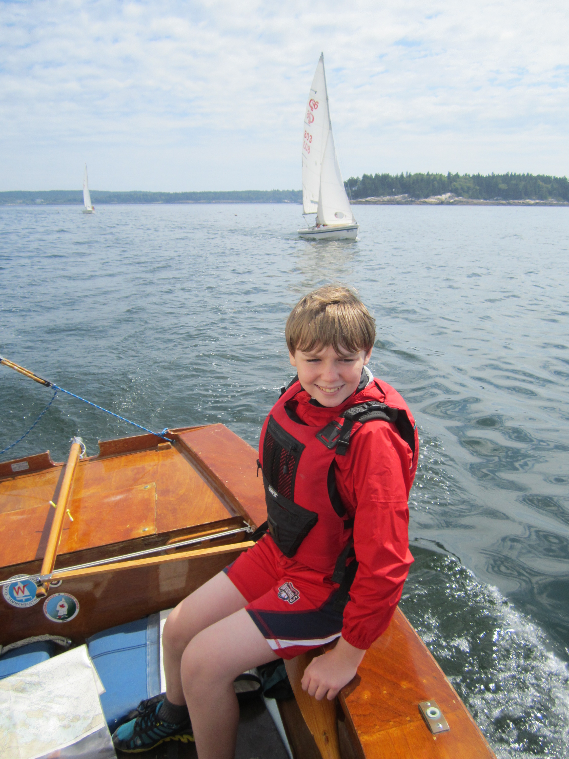 W887 Blue Mist — stern and transom view